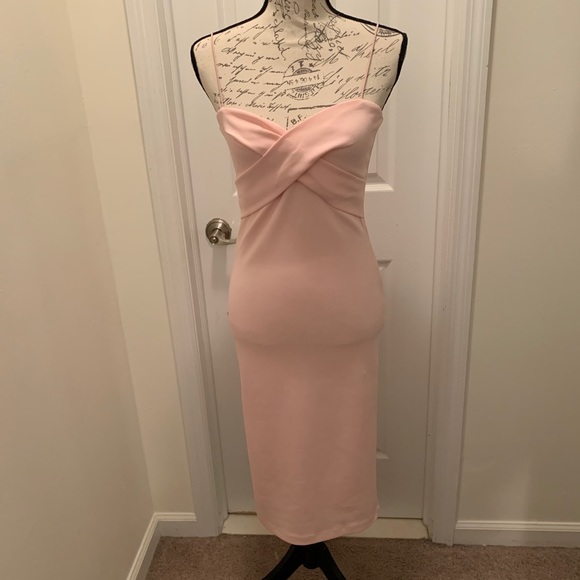 Dress - Picture 1 of 7